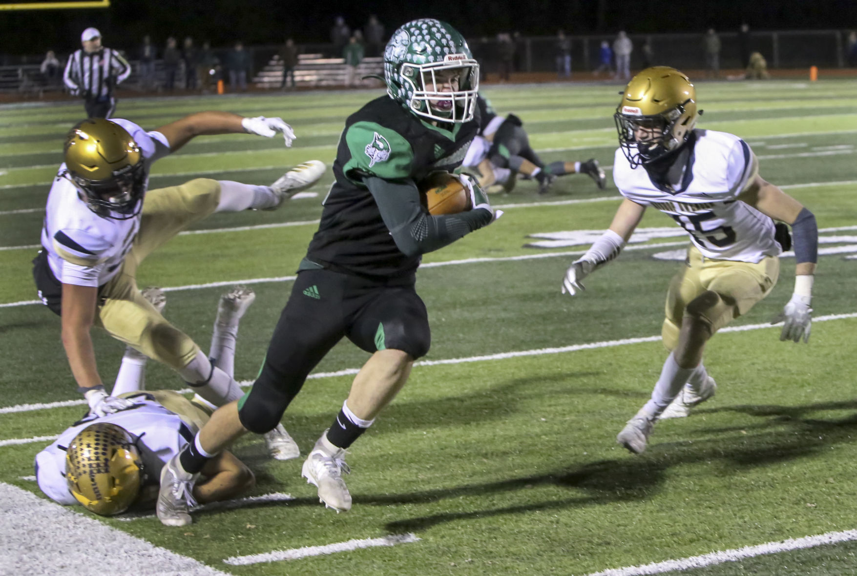 Valparaiso/Fort Wayne Bishop Dwenger, football